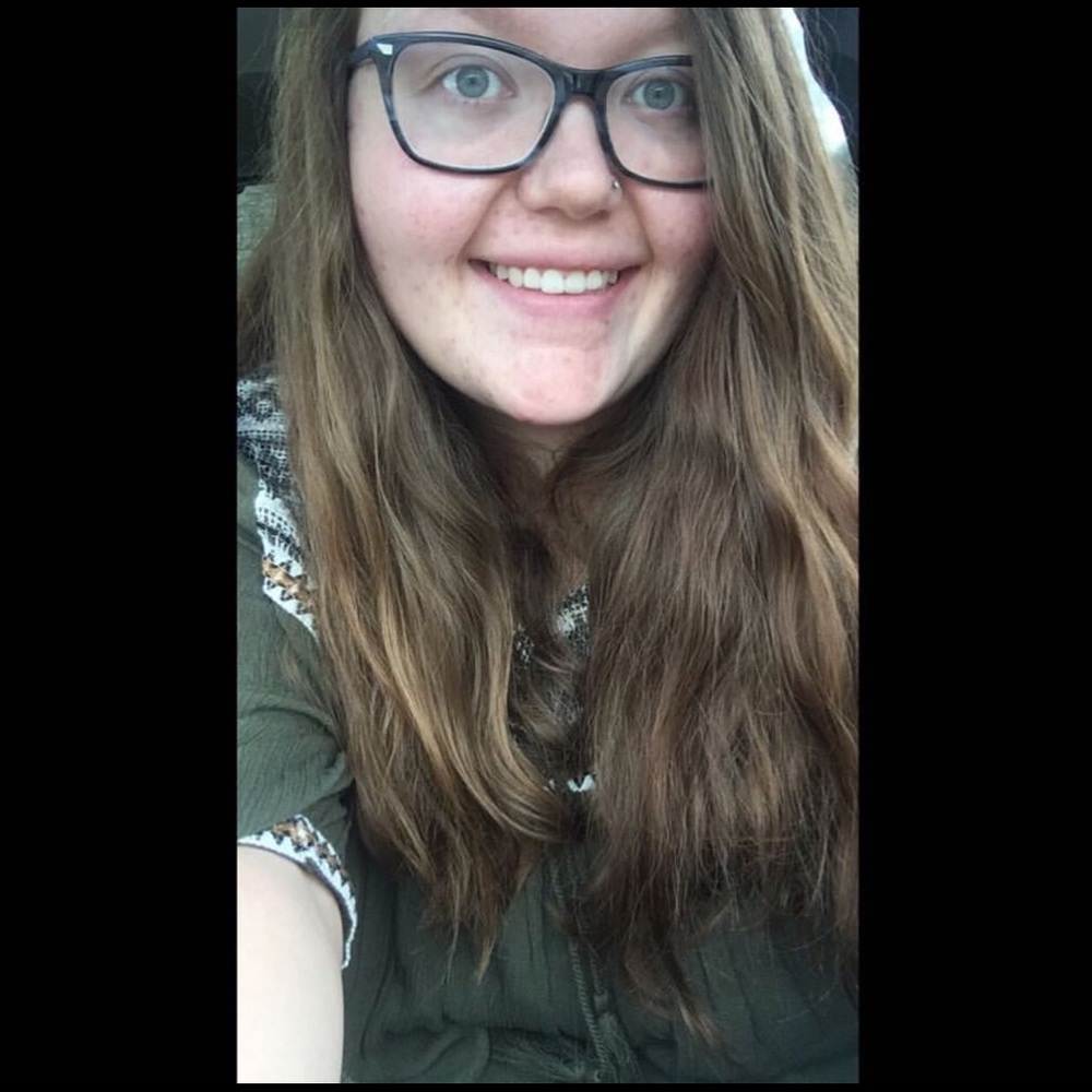 Meet your Posher, Kendra